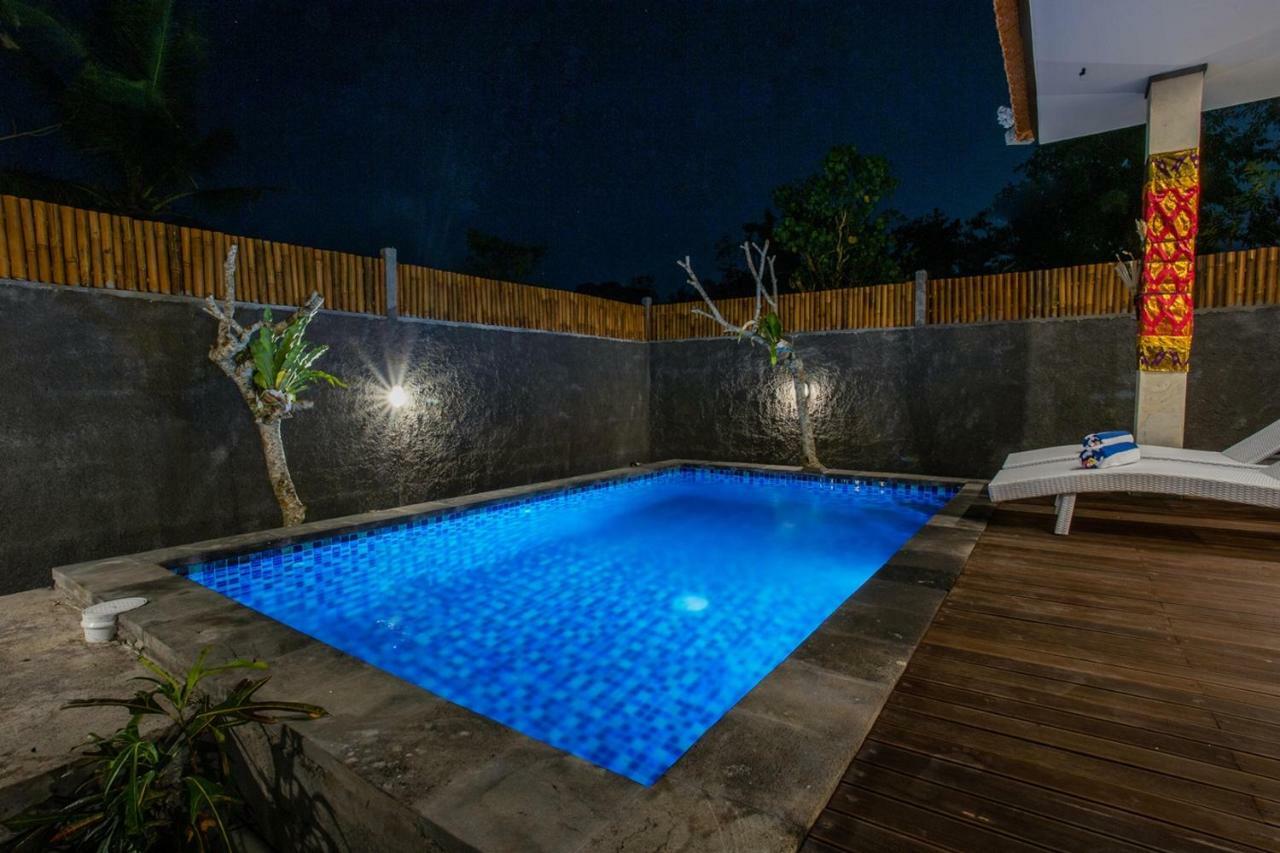 Ambengan Private Villas Toyapakeh 外观 照片