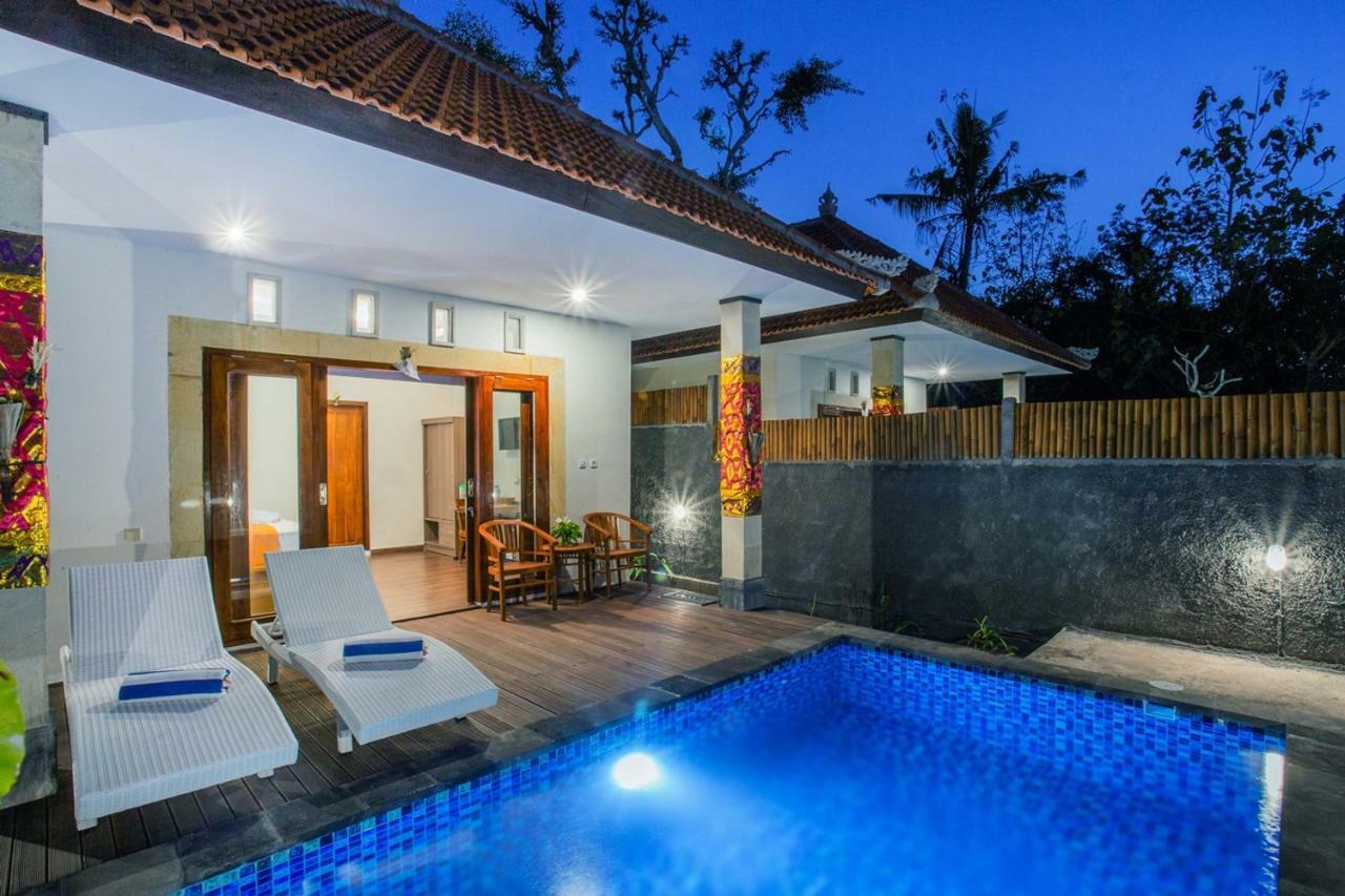 Ambengan Private Villas Toyapakeh 外观 照片