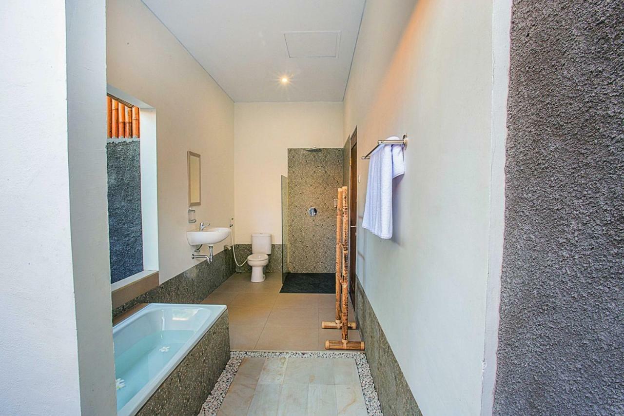 Ambengan Private Villas Toyapakeh 外观 照片